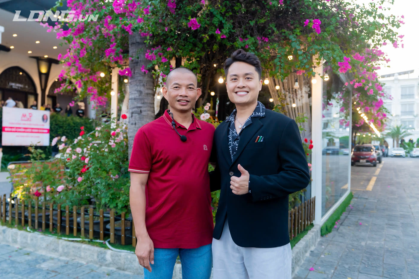 Đoàn Minh Thắng và thầy Phạm Thành Long